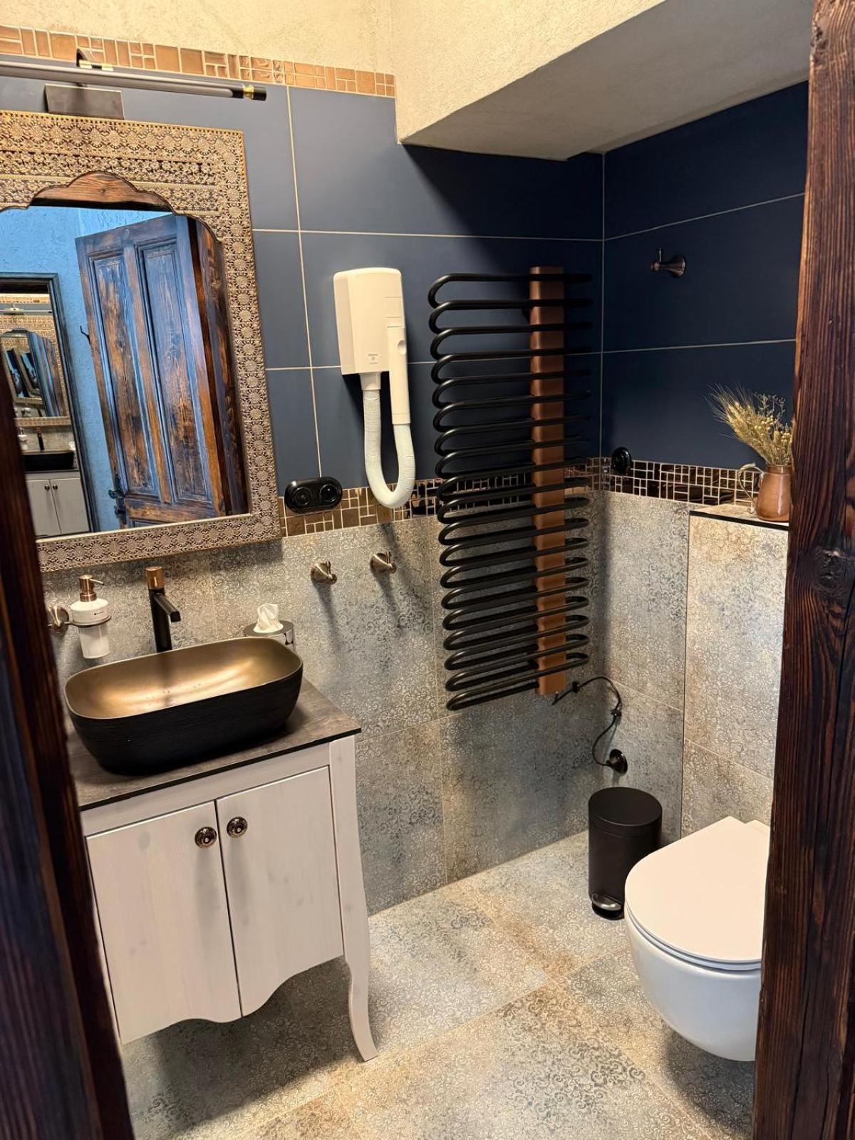 Kavart Apartments Trenčín Zewnętrze zdjęcie