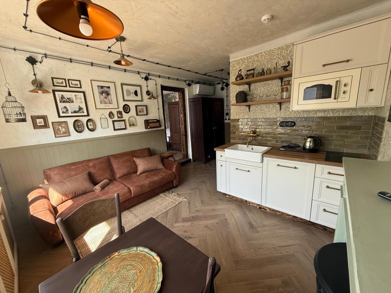 Kavart Apartments Trenčín Zewnętrze zdjęcie