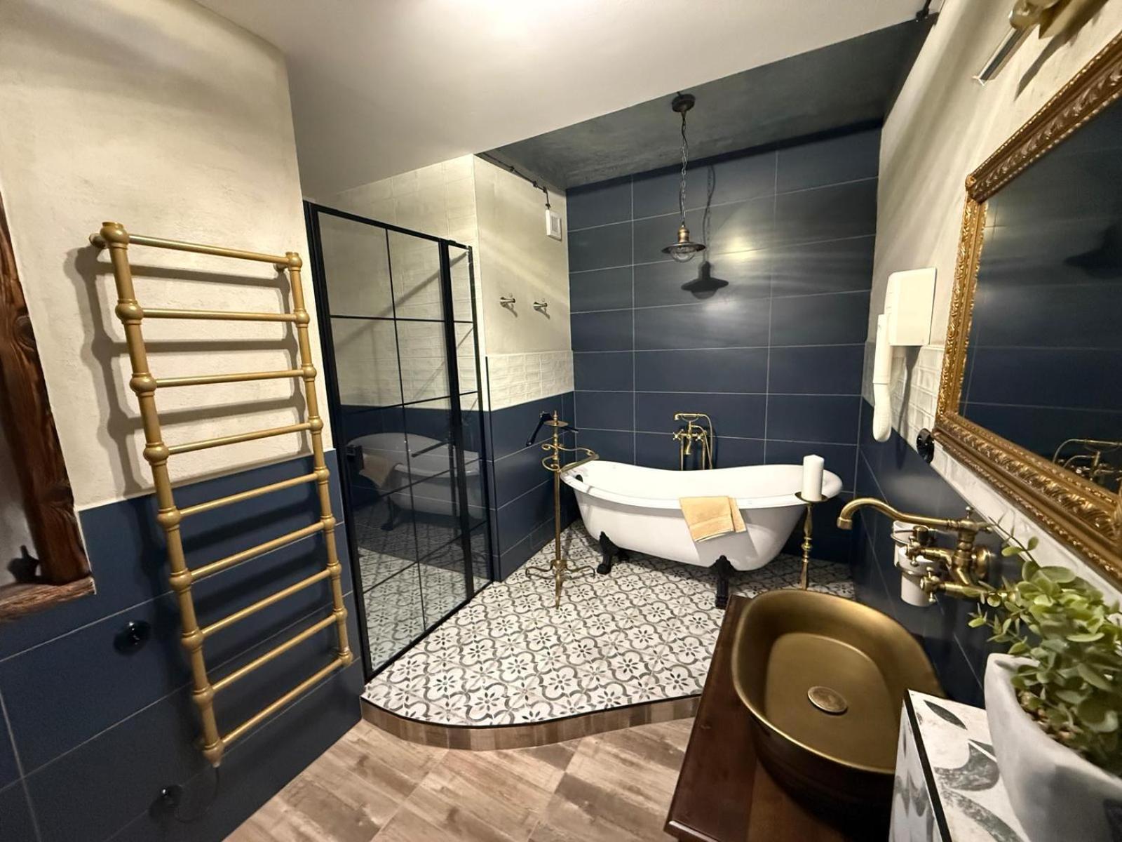 Kavart Apartments Trenčín Zewnętrze zdjęcie